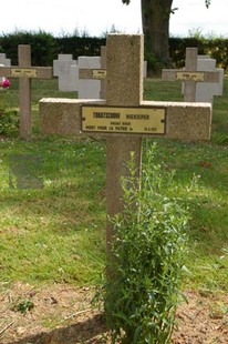 Le Cateau Military Cemetery - Tokatschow, Niekieper